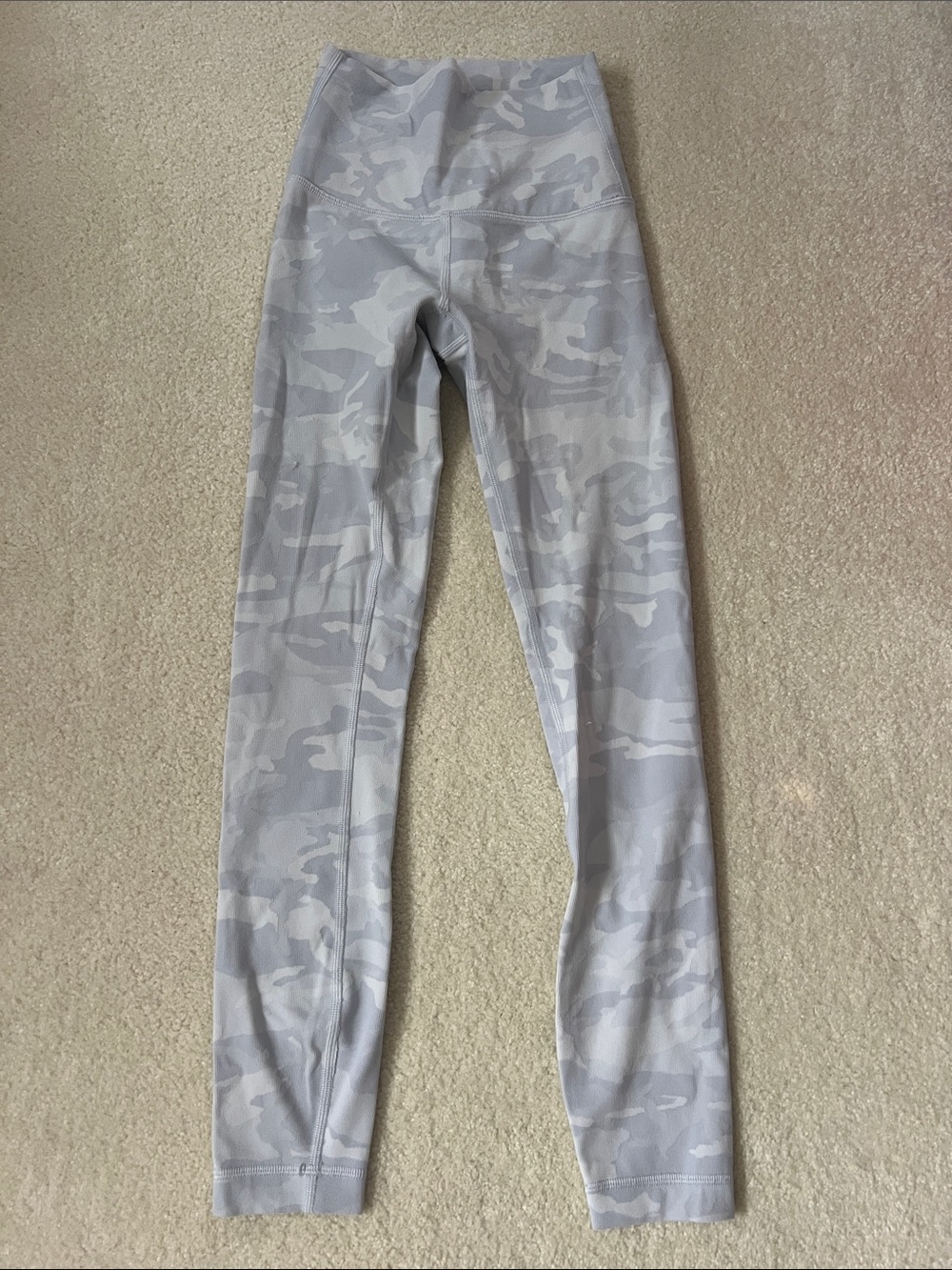 lululemon athletica High-Waist Camo Leggings in Light Gray